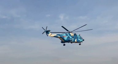 直升机的燃油一般储存在什么地方?